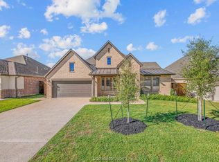 1821 Register Ct, College Station, TX 77845