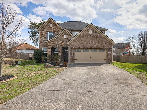 3rd image of 4015 Meadow Knoll Ln