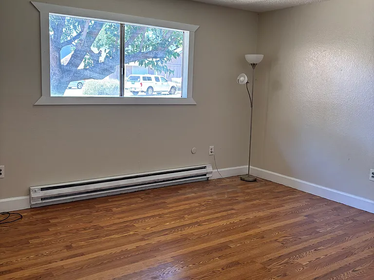 Bedroom #1