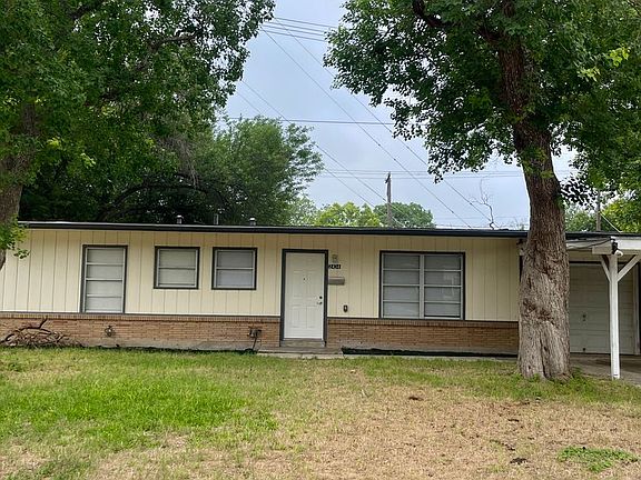 2nd image of 2434 Eland Dr
