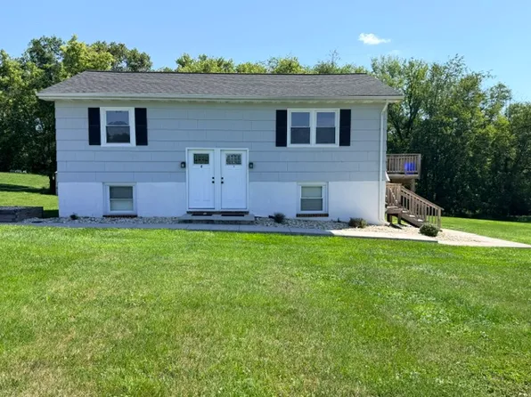 925 Wesley Rd #1, Finksburg, MD 21048