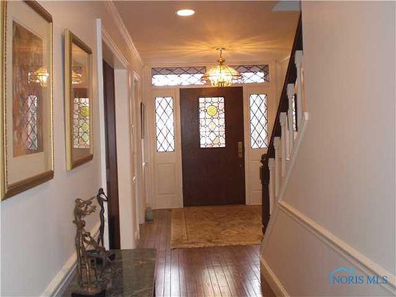 2nd image of 30278 W Waterford Dr