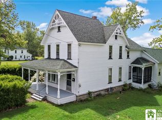 286 Temple St, Fredonia, NY