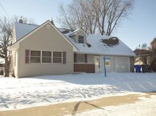 1129 Harrison St, Kaukauna, WI 54130