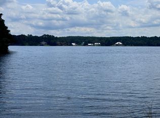 68 Annes Cir, Lumberton, MS 39455
