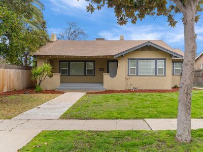 1712 N Adoline Ave, Fresno, CA, 93705