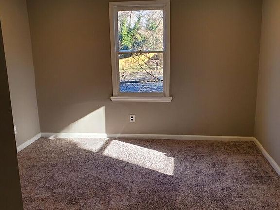 4th image of 618 Gilliam St