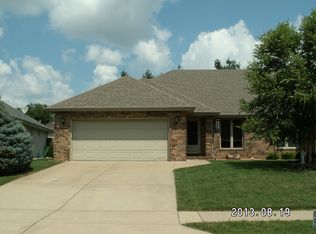 315 E Degraffenreid St, Springfield, MO 65810