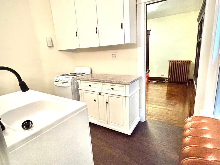220 Stevenson St #1 — Photo 10