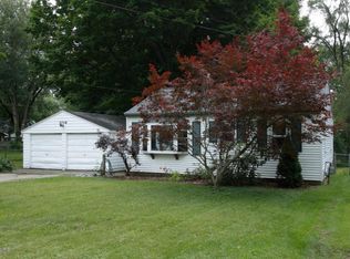 2016 Byrd Dr, Portage, MI 49002