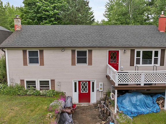 3rd image of 73 Jimtown Road