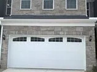 24783 Ivy Ln, Novi, MI 48375