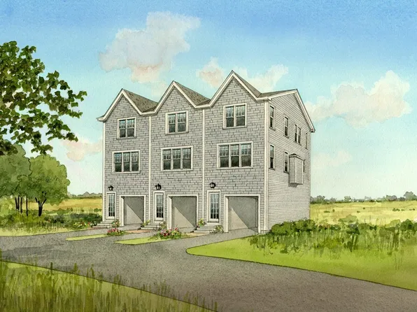 45 Old County Rd #1, Salisbury, MA 01952