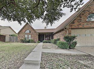 3508 Meadowview Dr, Corinth, TX 76210