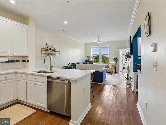 5th image of 12000 Market St APT 382