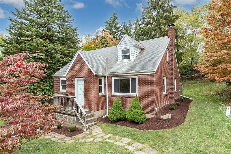314 Highland Ave photo 1