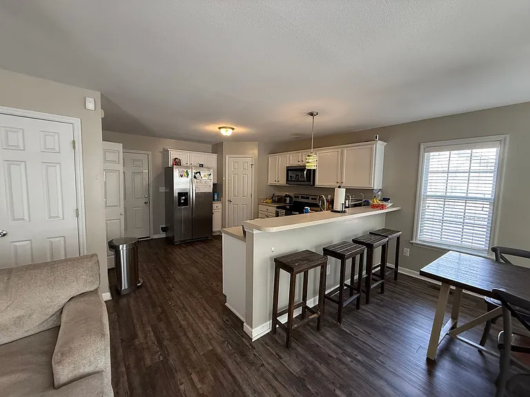 754 Jim Grant Ave — Photo 4