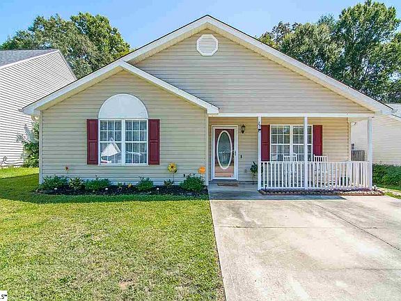 2nd image of 29 Fairhope Ln