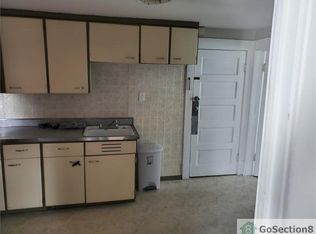 525 E 143rd St, Cleveland, OH 44110