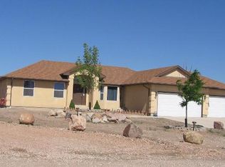 481 S Meriweather Dr, Pueblo West, CO 81007