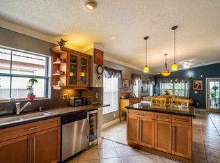 20852 NW 22nd St, Pembroke Pines, FL 33029