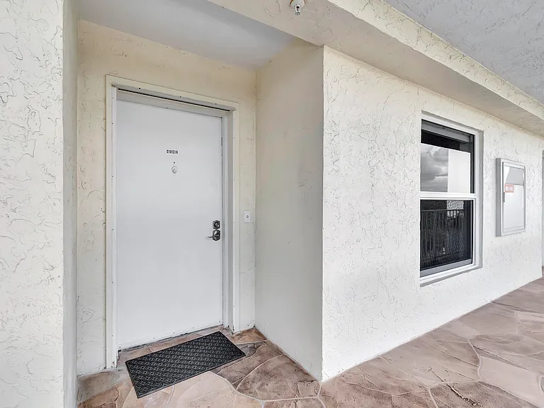 1 Harbourside Dr #4502 — Photo 5