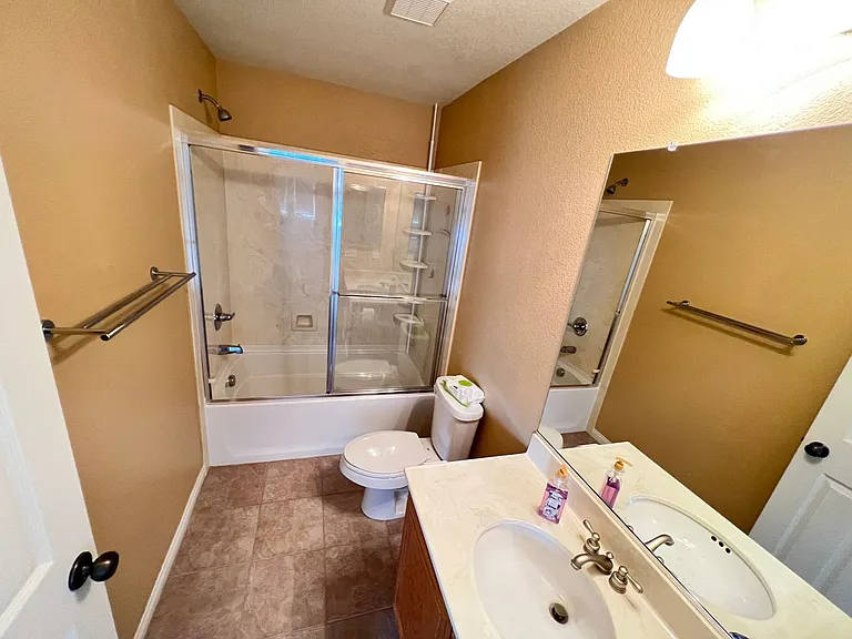 742 Canary Wharf Dr — Photo 26