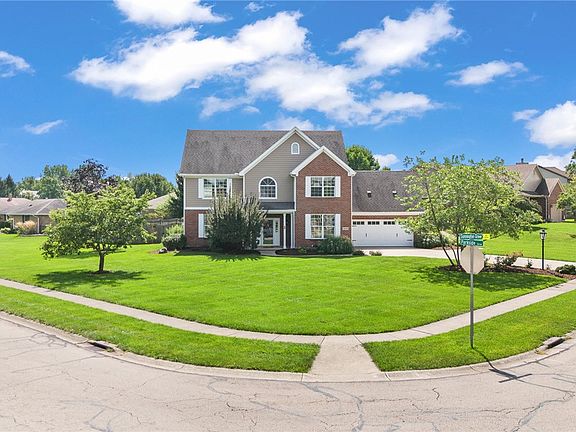 2nd image of 1600 Sunnington Grove Dr