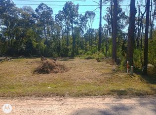 190 James Blvd, Coldspring, TX 77331