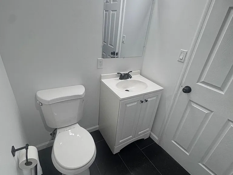 5012 W Stiles St #2 — Photo 6