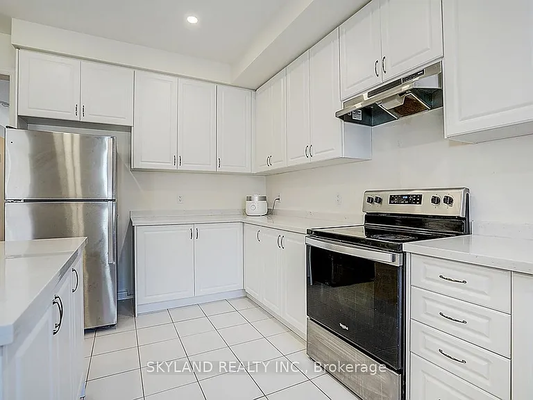 459 Dundas St E — Photo 15