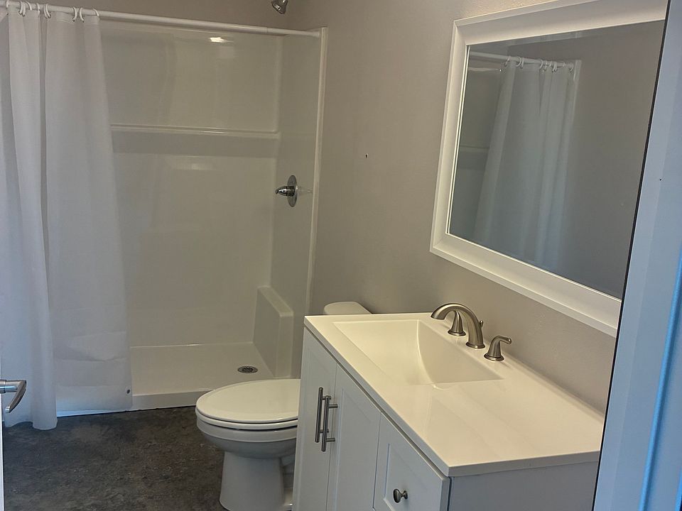 1st image of 788 Tam St