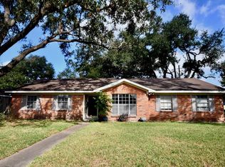 5702 Ettrick Dr, Houston, TX 77035