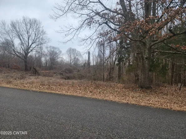 000 Graves, Trenton, TN 38382