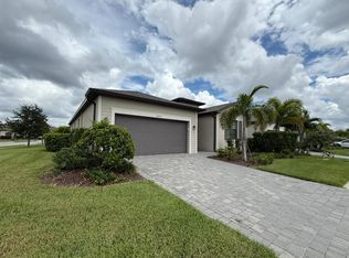 11200 Balfour St, Venice, FL 34293