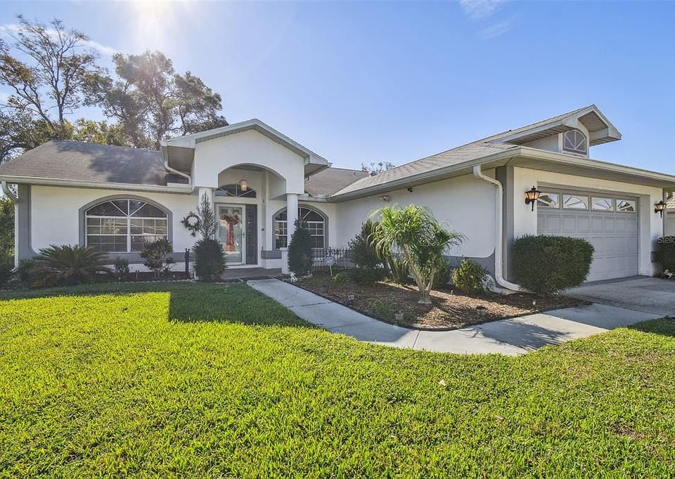 1st image of 8822 Hargrove Dr