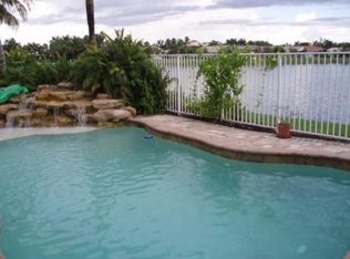 9583 Taormina St, Lake Worth, FL 33467