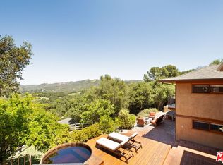 21071 Waveview Dr, Topanga, CA 90290