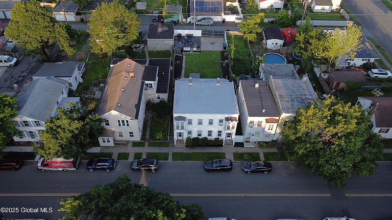 5th image of 452 3rd Avenue