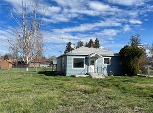 531 E Dewberry Ave, Omak, WA 98841