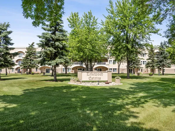 2501 30th Ave S APT 203, Fargo, ND 58103