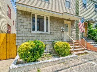 348 Pearsall Ave, Jersey City, NJ 07305