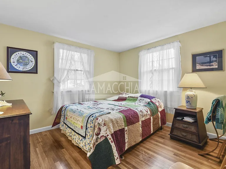 81 Antlers Shore Dr — Photo 6