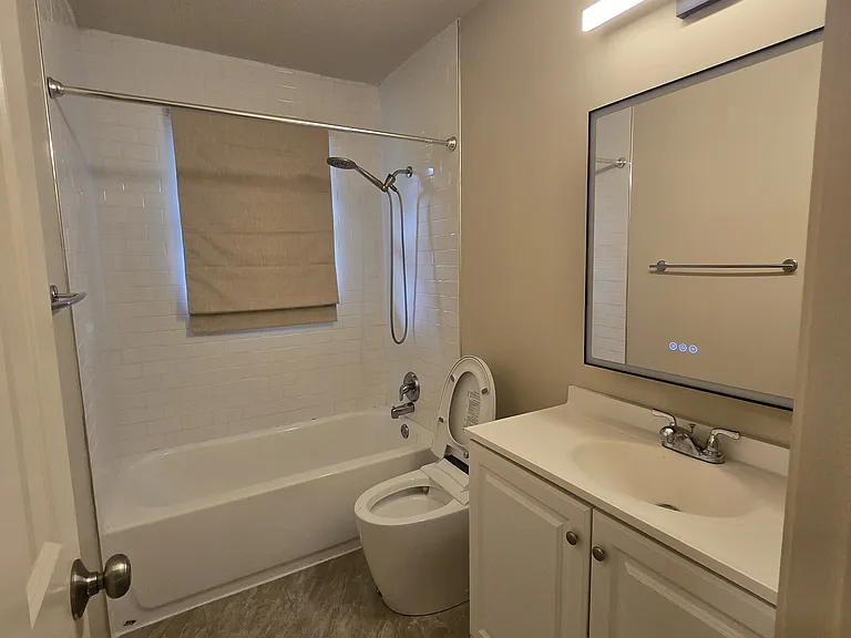 800 Sycamore Ln — Photo 3