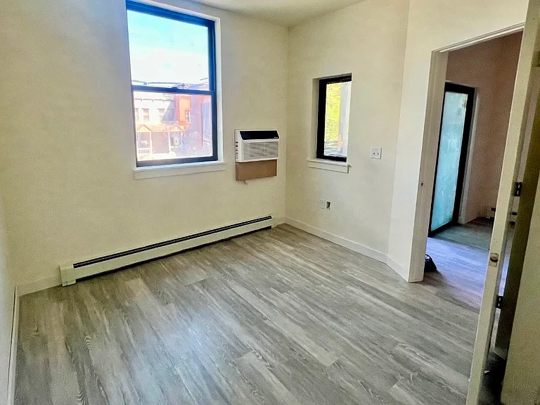 2301 Pearl St #40 — Photo 2