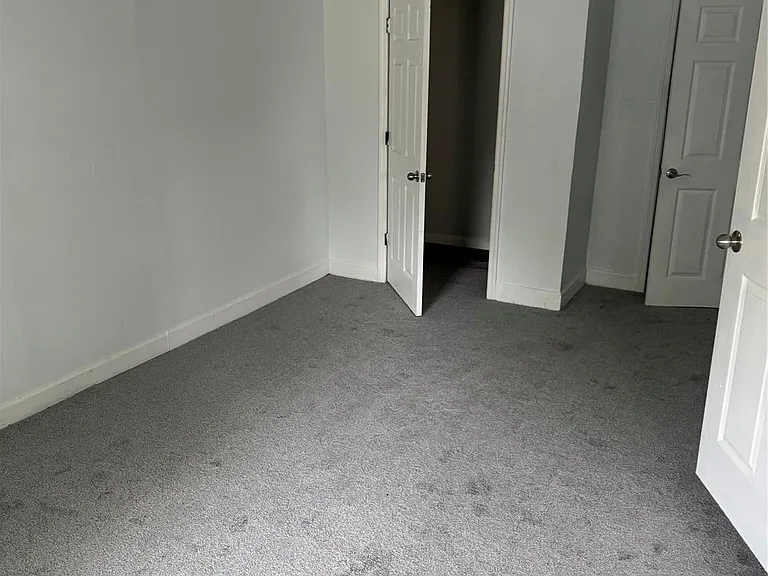 4215 Botany Ln — Photo 8