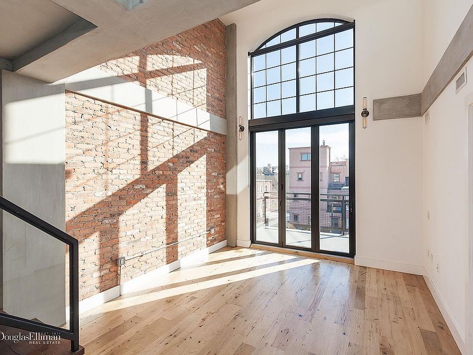 1st image of 150 Richardson St #Phb
