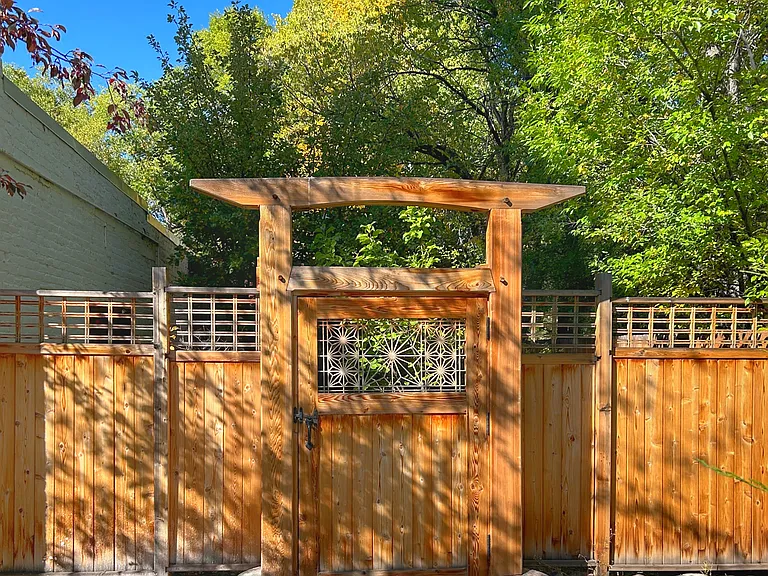 330 Christy Ave #E — Photo 1