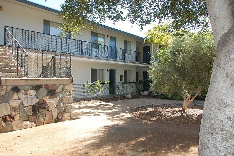 1st image of 277 W Alamar Ave APT 2