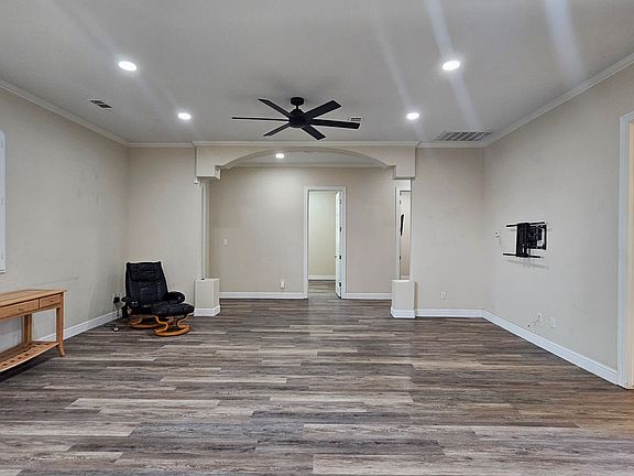 2nd image of 247 Dani Rose Ln